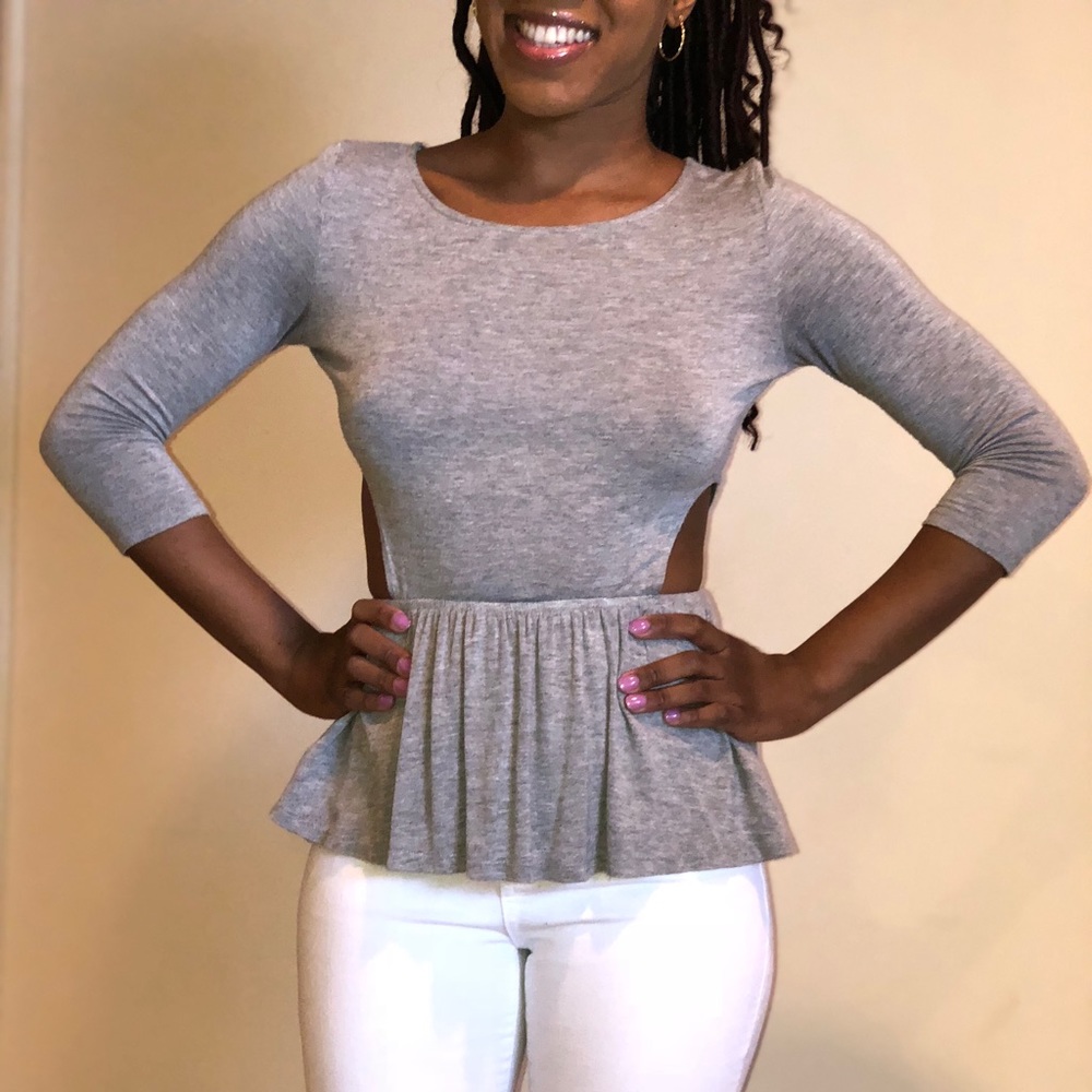 Grey Cut-Out Top - Picture 3 of 4